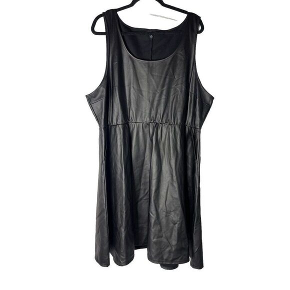 Torrid Womens Dress Faux Leather Black Plus 4 Sleeveless Fit & Flare Midi Length - Picture 1 of 9